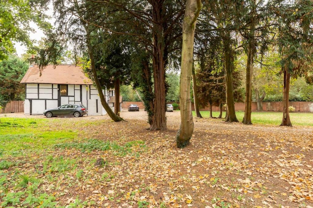 Dorney Windsor Legoland 5 Star Stay For Upto 14 Guests Bagian luar foto
