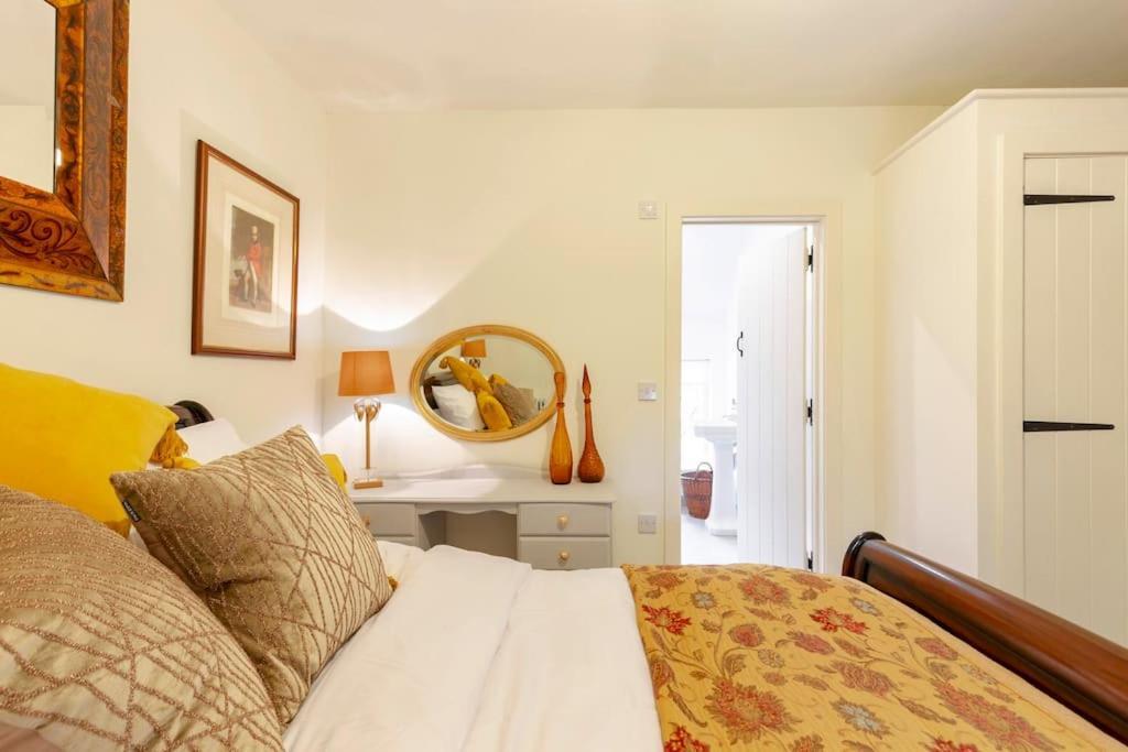 Dorney Windsor Legoland 5 Star Stay For Upto 14 Guests Bagian luar foto