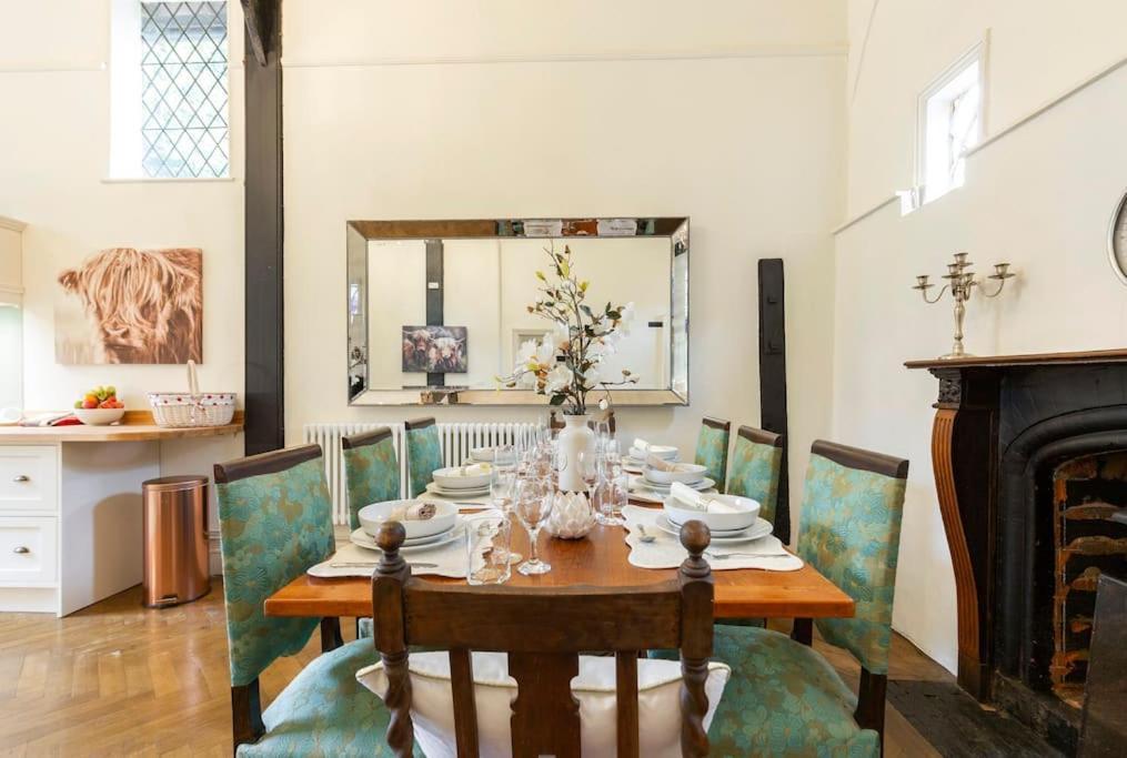 Dorney Windsor Legoland 5 Star Stay For Upto 14 Guests Bagian luar foto
