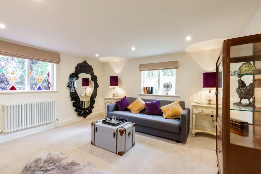 Dorney Windsor Legoland 5 Star Stay For Upto 14 Guests Bagian luar foto