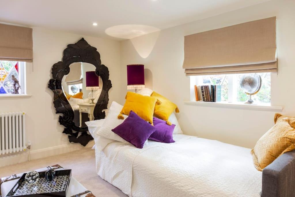 Dorney Windsor Legoland 5 Star Stay For Upto 14 Guests Bagian luar foto